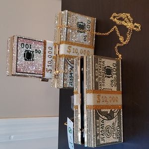 Crossbody clutch purse